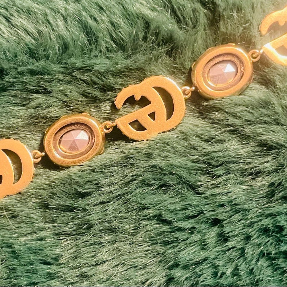 Gucci Gold and Pink Bracelet - Picture 9 of 10